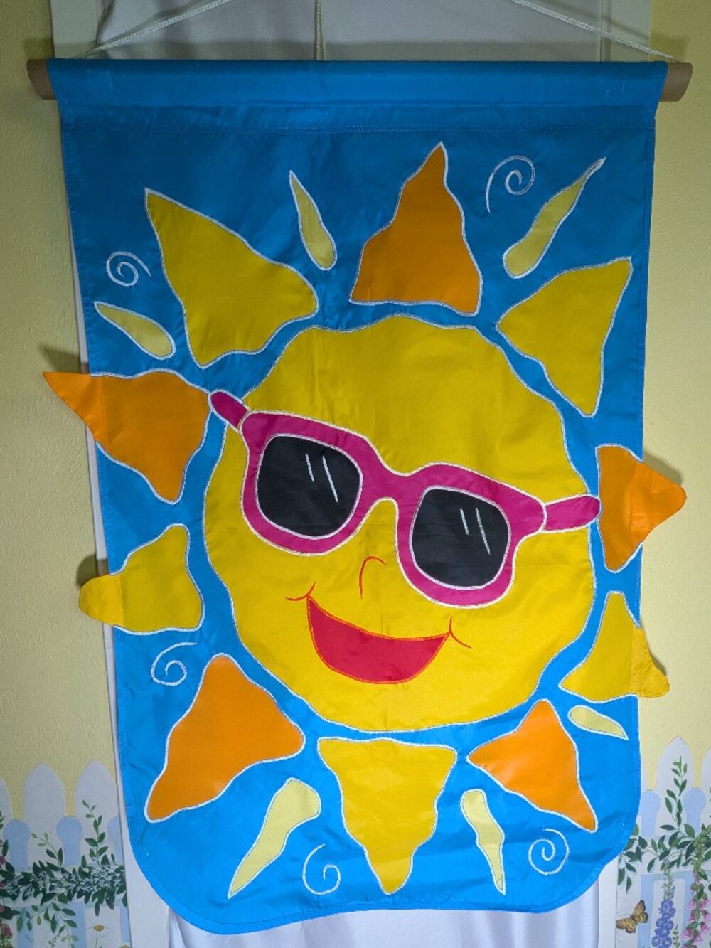 Vintage 3D Sun Wearing Sunglasses Applique Double Sided House Banner